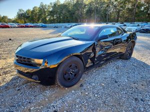 Chevrolet Camaro LS 3.6L 6 2011