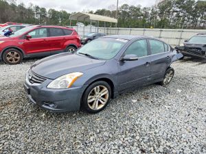 Nissan Altima SR 3.5L 6 2010