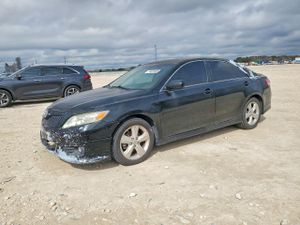 Toyota Camry BASE 2.5L 4 2011