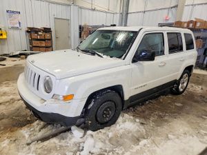 Jeep Patriot LATITUDE 2.4L 4 2014