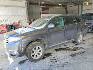 Toyota Highlander 3.5L 6 2013