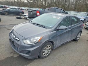 Hyundai Accent GLS 1.6L 4 2013