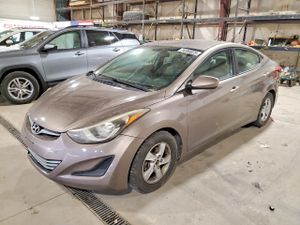 Hyundai Elantra SE 1.8L 4 2014