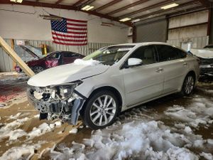 Toyota Avalon XLE 3.5L 6 2015
