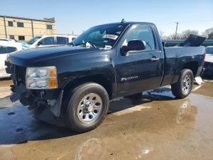 Chevrolet Silverado 1500 C1500 4.8L 8 2012