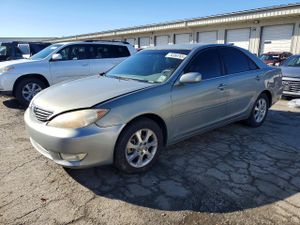 Toyota Camry LE 3.0L 6 2005