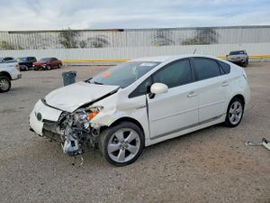 Toyota Prius 1.8L 4 2013