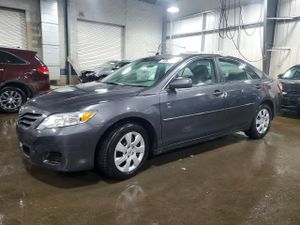 Toyota Camry BASE 2.5L 4 2010