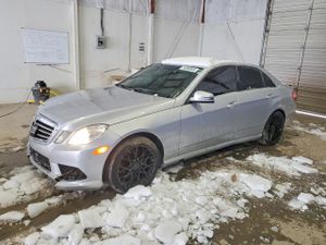 Mercedes-Benz E 5.5L 8 2010