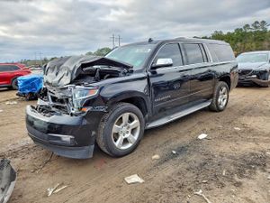 Chevrolet Suburban C1500 LTZ 5.3L 8 2015
