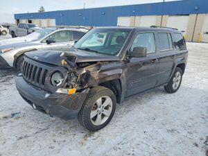 Jeep Patriot LATITUDE 2.0L 4 2014