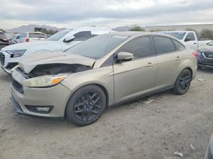 Ford Focus SE 2.0L 4 2015