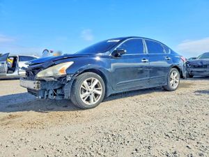 Nissan Altima 2.5 2.5L 4 2015