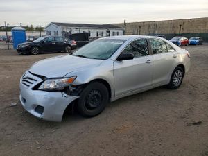 Toyota Camry BASE 2.5L 4 2010