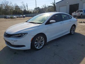 Chrysler 200 S 2.4L 4 2015