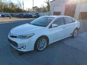 Toyota Avalon BASE 3.5L 6 2013