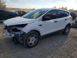 Ford Escape S 2.5L 4 2017