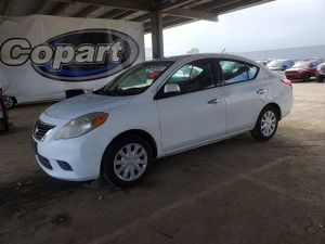 Nissan Versa 1.6L 4 2014