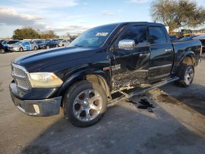RAM 1500 LARAMIE 5.7L 8 2013