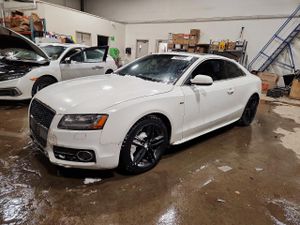 Audi A5 PREMIUM 2.0L 4 2010