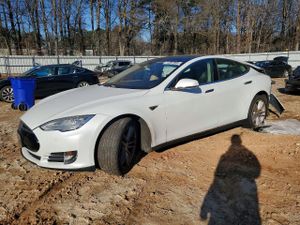 Tesla Model S 2013