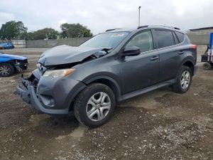 Toyota Rav4 LE 2.5L 4 2014