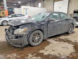 Nissan Maxima S 3.5L 6 2011