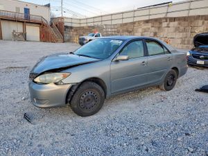 Toyota Camry LE 2.4L 4 2005