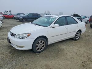 Toyota Camry LE 3.0L 6 2006