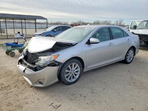 Toyota Camry BASE 2.5L 4 2012