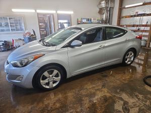 Hyundai Elantra 1.8L 4 2012