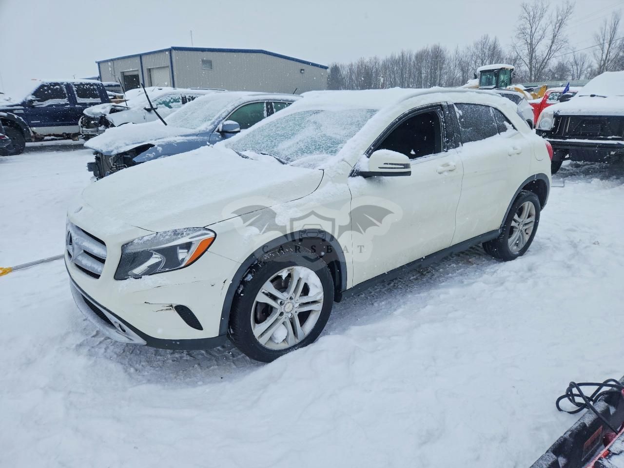 Mercedes-Benz GLA 250 4MATIC 2.0L 4 2015