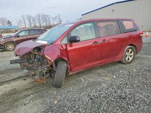 Toyota Sienna BASE 2.7L 4 2011