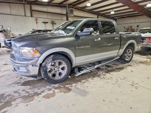 Dodge RAM LARAMIE 5.7L 8 2012