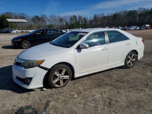 Toyota Camry L 2.5L 4 2013