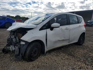 Nissan Versa S 1.6L 4 2015