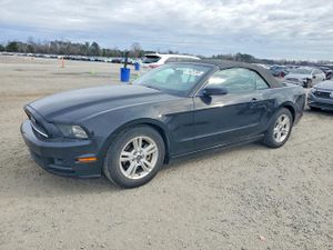 Ford Mustang 3.7L 6 2014