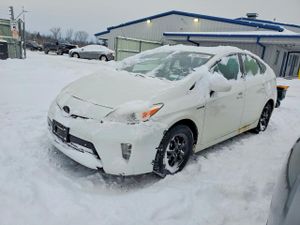 Toyota Prius 1.8L 4 2013