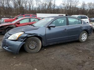 Nissan Altima BASE 2.5L 4 2012
