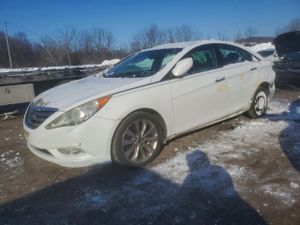 Hyundai Sonata SE 2.4L 4 2011