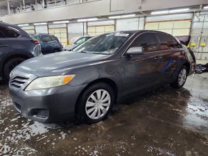 Toyota Camry BASE 2.5L 4 2010