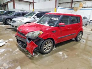 Kia Soul + 2.0L 4 2012