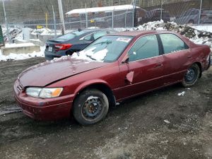 Toyota Camry LE 2.2L 4 1999