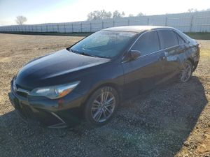Toyota Camry LE 2.5L 4 2015