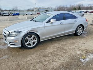 Mercedes-Benz CLS 550 4MATIC 4.6L 8 2014