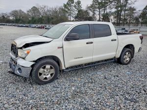 Toyota Tundra CREWMAX SR5 5.7L 8 2010