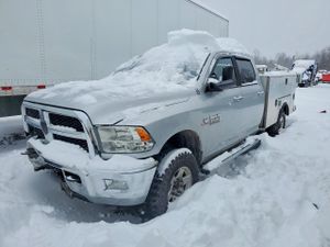 RAM 3500 SLT 6.7L 6 2015