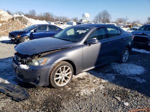 Lexus IS 250 2.5L 6 2012