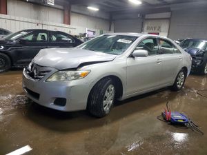 Toyota Camry BASE 2.5L 4 2011