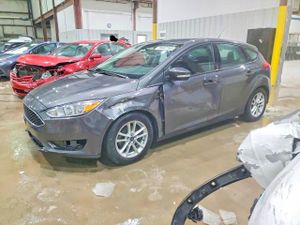 Ford Focus SE 2.0L 4 2015